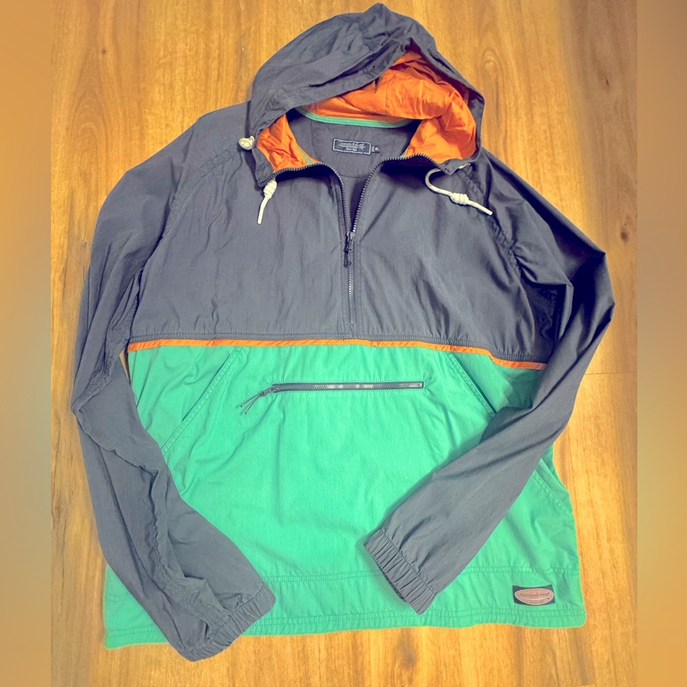 Vineyard Vines Mens Light Coat